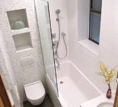 Kamar mandi umumnya digunakan untuk membersihkan diri. 9 Desain Kamar Mandi Minimalis 2x3 Bebas Pengap Suram