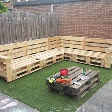 54 Easy Ways To Recycled Outdoor Pallet Furniture Ideas Easywaystorecycledoutdoor Palletfurn Pallet Furniture Outdoor Pallet Patio Furniture Pallet Outdoor