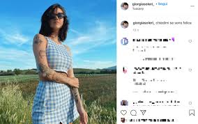 Giorgia soleri è la fidanzata di damiano david, il talentuoso cantante dei måneskin, vincitori del festival di sanremo 2021 con la loro zitti e buoni. Chi E Giorgia Soleri La Fidanzata Da 4 Anni Di Damiano Dei Maneskin