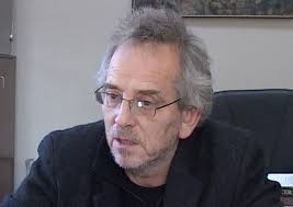 Je ve vážném, ale stabilizovaném stavu na intenzivním lůžku ve. Skandal Na Univerzitetu U Kragujevcu Rektor Arsenijevic Ponovo U Zizi Javnosti Novosti Rs