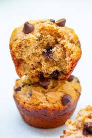 Peanut Butter Banana Chocolate Chip Muffins Averie Cooks Recipe In 2020 Peanut Butter Banana Chocolate Chip Muffins Banana Chocolate Chip Muffins Chocolate Chip Muffin Recipe