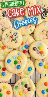 Duncan hines signature pineapple supreme cake mix, vegetable oil and 8 more. Cake Mix Cookies With 3 Ingredients Princess Pinky Girl