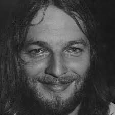 Paul and Linda at a Led Zeppelin concert with David Gilmour in 1975 :  r/beatles