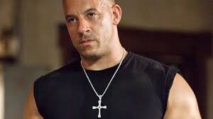 Dominic gespielt von vin diesel. Warum Doms Halskette In Fast 9 So Wichtig Ist Filme Juni 2021