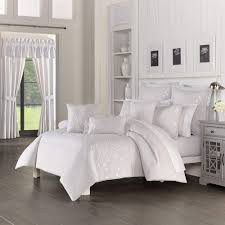 Extra 10% when buying 2 items or more! Grey King Cal King 3pc Comforter Set Pier 1