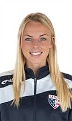 Nicole Andersen's Instagram, Twitter & Facebook