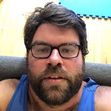 Who is a reliable general contractor familiar with co-ops in Queens?