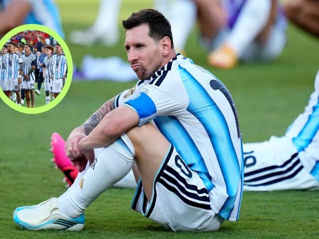 Messi rompió en llanto y la Selección Argentina le dedicó un emotivo  mensaje que conmovió al mundo | Pasión Fútbol