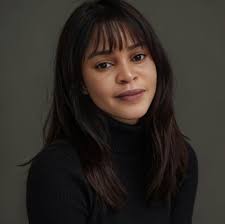 Oseba Kim Walker-Smith je dodala novo...