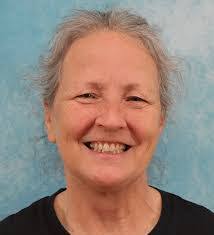 Teresa Hoelscher's Instagram, Twitter & Facebook