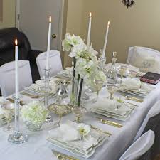 Instagram Photo By Raizy Fried Apr 14 2016 At 5 06pm Utc Seder Table Shabbos Table Passover Table Setting