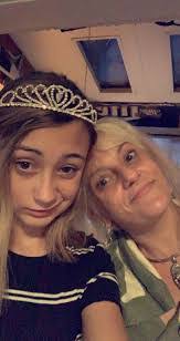 Rose Halverson's Instagram, Twitter & Facebook