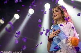 Tini Stoessel En El Cierre De La Gira De Violetta Celebrities Concert Martina