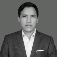 300+ “Farrell” profil