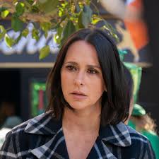 Jennifer Love Hewitt's real-life husband played her abusive ex in 9-1-1