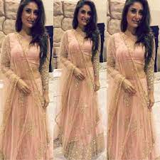 10 Best Looks Of Kareena Kapoor In Lehenga Indian Outfits Glam Wedding Dress Indian Fashion