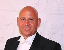 Nr. 2 Våren 2016 44. årgang Å Påsken er over og kyllingen er ute av egget!