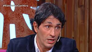 Sebastián estevanez (buenos aires, argentina, 4 de noviembre de 1970) es un actor y modelo argentino, conocido y destacado por telenovelas de índole romántica tales como herencia de amor, dulce amor, camino al amor, golpe al corazón entre otras. La Extrana Tecnica De Sebastian Estevanez Para Tratar El Estres De Su Perro Corta Por Lozano Telefe Com