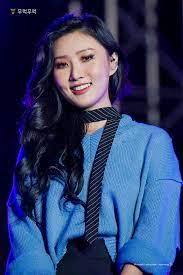 Esta es una lista con todos los comeback y debuts kpop anunciados para noviembre de 2020. Mamoomoo V Twitter Hwasa Is Still Trending On Naver Real Time Search 7th Place For Her And 10 For Hwasa House Her Power Rbw Mamamoo Mamamoo Hwasa Https T Co Bmwvyoxnqy