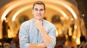 Czech singer and actor !. David Gransky O Svych Rolich Ktere Vlastne Nechtel Televizeseznam Cz