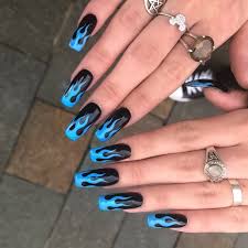 Professionally performed and edgy nail art pattern on nails can be done not only with the help of with dots, you can create a simple manicure peas and other edgy nail art. Miss Betty Rose V Instagram High On The Flames Nails Art Girl Polish Cute Makeup Flame Nail Art Edgy Nails Long Acrylic Nails