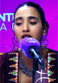 Nadia Kassem Oficial