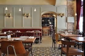 Pin By Mitzy Cullen On Ideas For Creperie Bistro Interior Bistro Interior Design French Cafe Decor