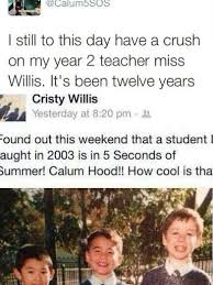 Xd Lol In The Picture Calum Is In The Middle If You Were Wondering Proof I Know My 5 Seconds Of Summer B 5 Seconds Of Summer Second Of Summer 5sos Memes