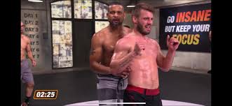 Was doing an at home workout today and recognized a familiar face😆 :  rMtvChallenge