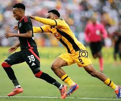 𝗦𝗪𝗜𝗟𝗢 𝗦𝗪𝗔𝗞𝗨 𝗦𝗔𝗦𝗘𝗞𝗔!!! (Former PSL ref Victor Hlongwane on  Orlando Pirates last minute penalty against Kaizer Chiefs) "It was a  delayed decision by the referee, which is okay according to FIFA rules.