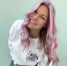 We are coming to AMI and Sarasota area the first week of December. We have  not been in Florida during the holidays before. We are looking for  suggestions for any fun family