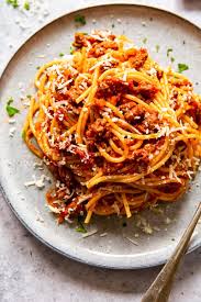 This Recipe For Traditional Spaghetti Bolognese Is A Tasty And Economical Way To Feed Your F Beef Pasta Recipes Ground Beef Pasta Recipes Spaghetti Beef Recipe
