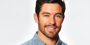 Bachelorette: Spencer Robertson's Friend Claims Producers Made Him A Villain