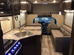 Offering rv and boat sales, service, parts, rentals and more. 2018 Thor Motor Coach Four Winds 26b Good Sam Rv Rentals