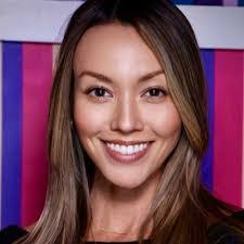 Emily Geis's Instagram, Twitter & Facebook