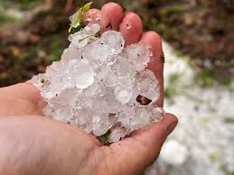 Auch am dienstag warnt der dwd vor heftigen unwettern. Unwetterwarnung Heftige Hagel Gewitter Wuten Am Sonntag In Niedersachsen Und Bremen Niedersachsen