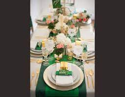 Deco Vert Emeraude Et Dore Deco Mariage Vert Emeraude Mariage Vert Decoration Verte