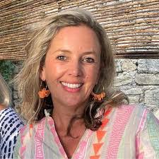 Jill Brandenburg's Instagram, Twitter & Facebook