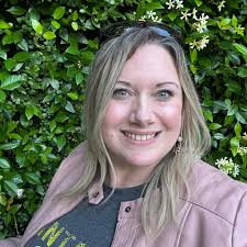 🚨🚨🚨BE AWARE🚨🚨🚨 ❗️ Someone has made a FAKE DR. DOUG SMITH ORTHODONTIST  PAGE & is sending out scam messages/comments