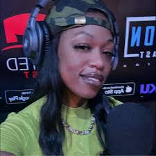 Elf in the toilet paper did not go as planned 😂 🐈‍⬛ 🤣