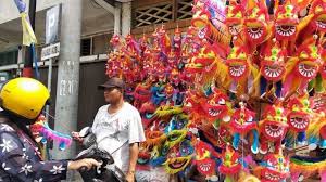 Bpk ibu warga jateng yang butuh informasi pabrik tempat produksi berbagai produk di kab demak, berikut admin alamatelpon.com listingkan: Pedagang Mainan Liong Raup Untung Besar Di Pekan Budaya Tionghoa Yogyakarta Suara Jogja