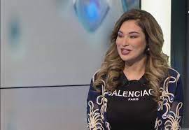 توفيت اليوم الأربعاء، الفنانة الجزائرية ريم غزالي، عن عمر ناهز 39 عامًا، بأحد مستشفيات العاصمة الفرنسية باريس، بعد رحلة مريرة مع مرض السرطان. Ø±ÙŠÙ… ØºØ²Ø§Ù„ÙŠ Ø¥Ø´ØªÙ‡Ø±Øª Ø¨Ù€ Ø³ØªØ§Ø± Ø£ÙƒØ§Ø¯ÙŠÙ…ÙŠ ÙˆØªØ¹Ø±Ø¶Øª Ù„Ù„ØªÙ‡Ø¯ÙŠØ¯ ÙˆØ§Ù„Ø³Ø±Ø·Ø§Ù† Ø£Ù†Ù‡Ù‰ Ø­ÙŠØ§ØªÙ‡Ø§