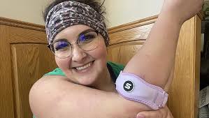 Amazon.com: Sleeve Stars Tennis Elbow Support Strap, Golfers Elbow Support  for Men & Women Epicondylitis Clasp, Counterforce Arm Band for Tendonitis  Relief, w/ 3 Straps Length, Fits 9"-23" (Light Purple) : Health