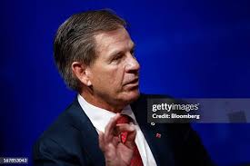 8,156 Rick George Photos & High Res Pictures