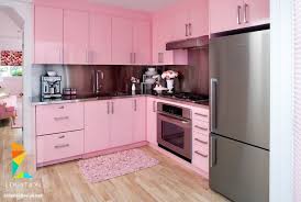 أحدث كتالوج صور تصميمات مطابخ مودرن من افضل الوان المطابخ 2019 2020 Pink Kitchen Pink Kitchen Decor Pink Kitchen Designs