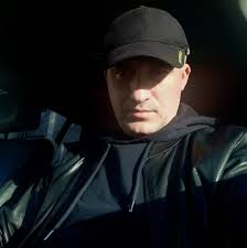 What's the trick to wheelie with dct?