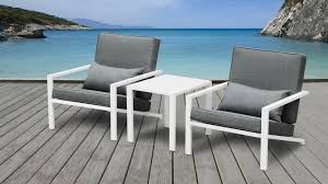 Les meubles en résine sont en effet aussi beaux qu'un salon en rotin naturel et. Salon De Jardin Aluminium Blanc Teapa Compose De 2 Fauteuils Table Basse Mobilier Moss