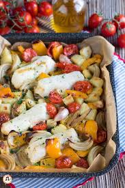 Ricette filetti di merluzzo al forno. Filetti Di Merluzzo Al Forno Con Patate E Verdure Anche Surgelato
