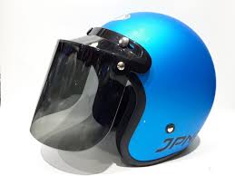 Helm jenis retro kebanyakan menggunakan lapisan kulit, karena lapisan tsb juga, desiannya makin unik dan klasik gan, insa alloh tingkat percaya diri kita juga bertambah :d. Helm Bogo Jpn Biru Muda Dof Membeli Jualan Online Helm Dengan Harga Murah Lazada Indonesia