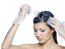 Now with a large tint brush or using your fingers, apply 2 tablespoon of henna mixture to the roots of your hair. How To Make Natural Hair Color At Home 12 Simple Techniques